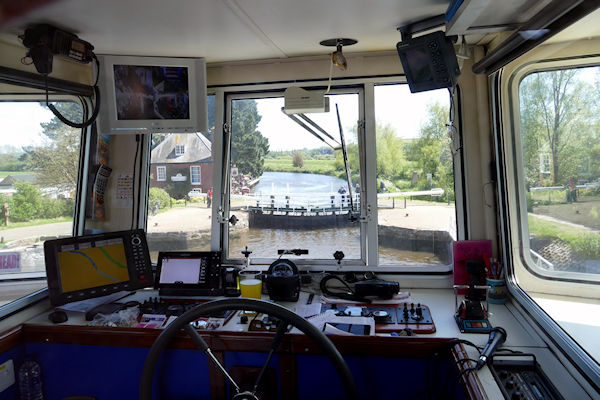 Exeter Ship Canal - Double Locks view of gates through bridge window of 'Pride of Exmouth' - Tim Edmonds