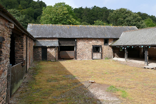 WSNTA visit  buildings planned for conversion to farm shop and event space - Tim Edmonds
